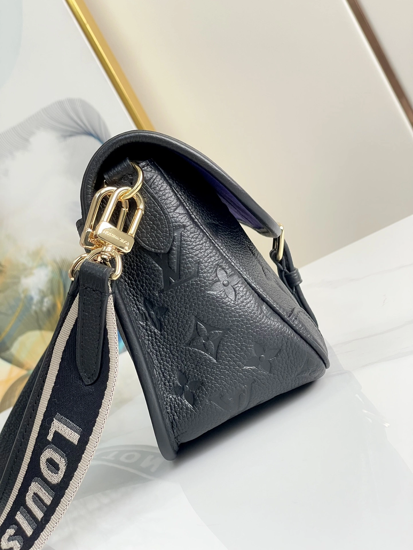 L*ouis V*uitton Crossbody bag Top Quality HT 20231011-47 23×16×8.5CM Supportive 8350