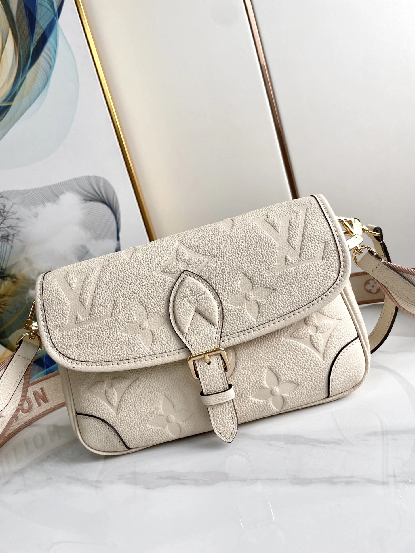 L*ouis V*uitton Crossbody bag Top Quality HT 20231011-48 23×16×8.5CM OnTrend 8349