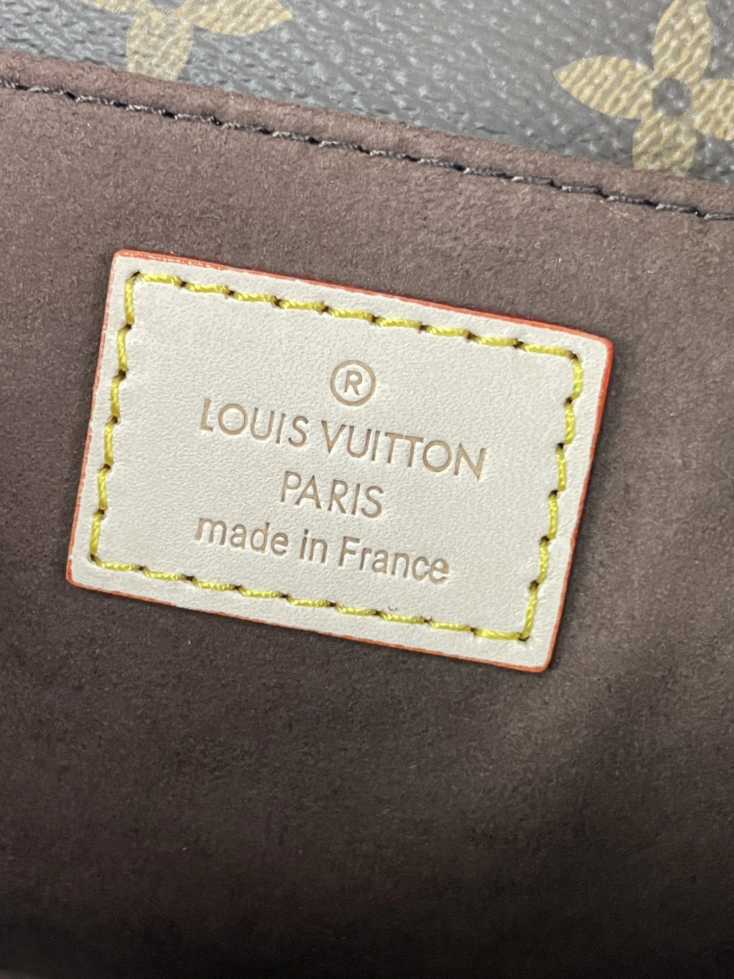 L*ouis V*uitton Crossbody bag Top Quality HT 20231011-49 21.5×13.5× Supportive 8348