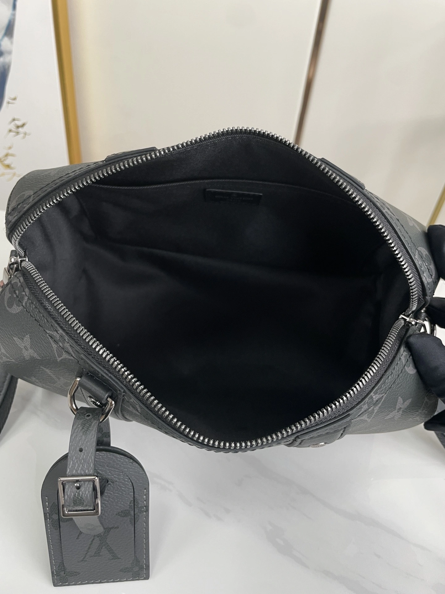 L*ouis V*uitton Crossbody bag Top Quality HT 20231011-51 27×17×13CM SportInspired 8345