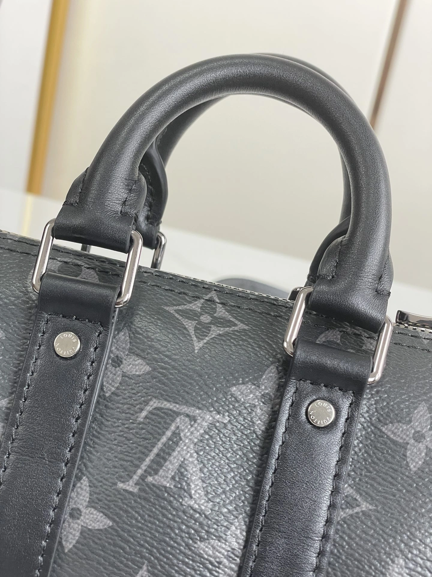 L*ouis V*uitton Crossbody bag Top Quality HT 20231011-53 21×12×9CM WeatherProof 8344