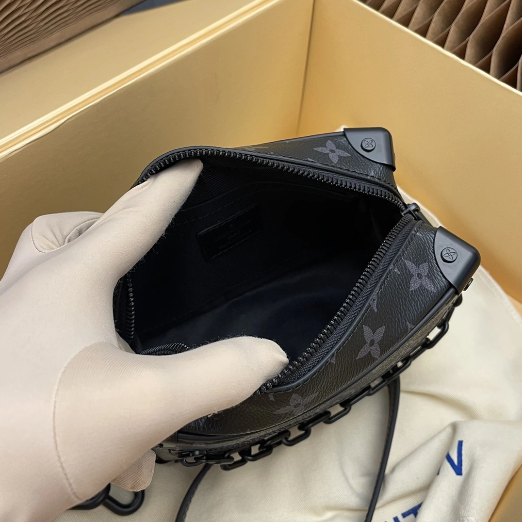 L*ouis V*uitton Crossbody bag Top Quality HT 20231011-63 18.5 x 13.0 x 8.0 cm Breathable 8334