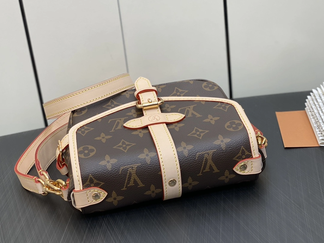 Youthful L*ouis V*uitton Crossbody bag Top Quality HT 20231011-66 20×16×7CM 8331