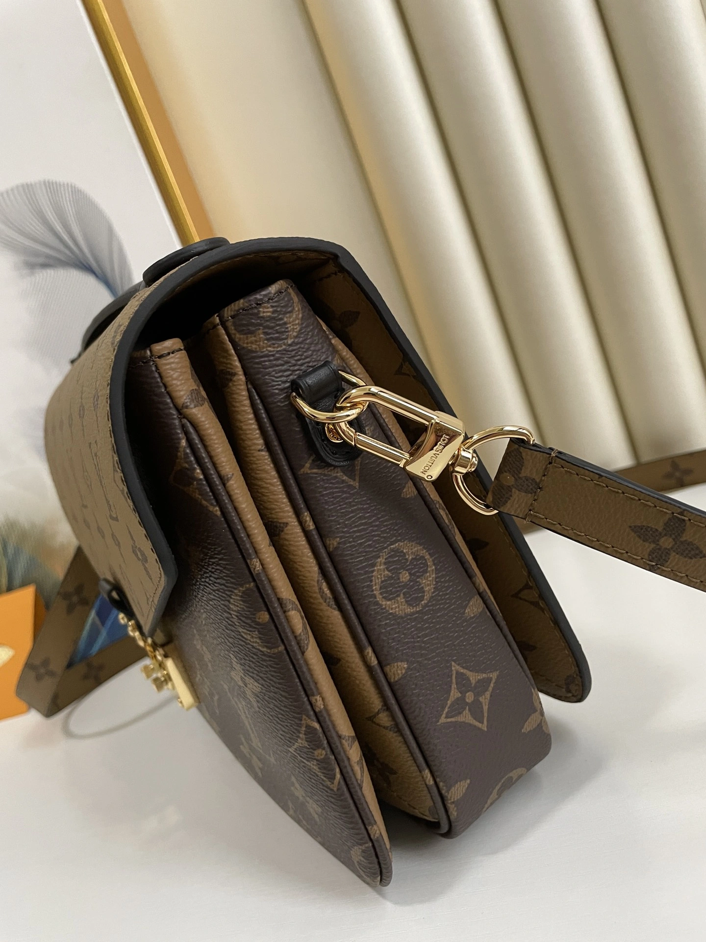 TimelessDesign L*ouis V*uitton Crossbody bag Top Quality HT 20231011-67 25CM 8330