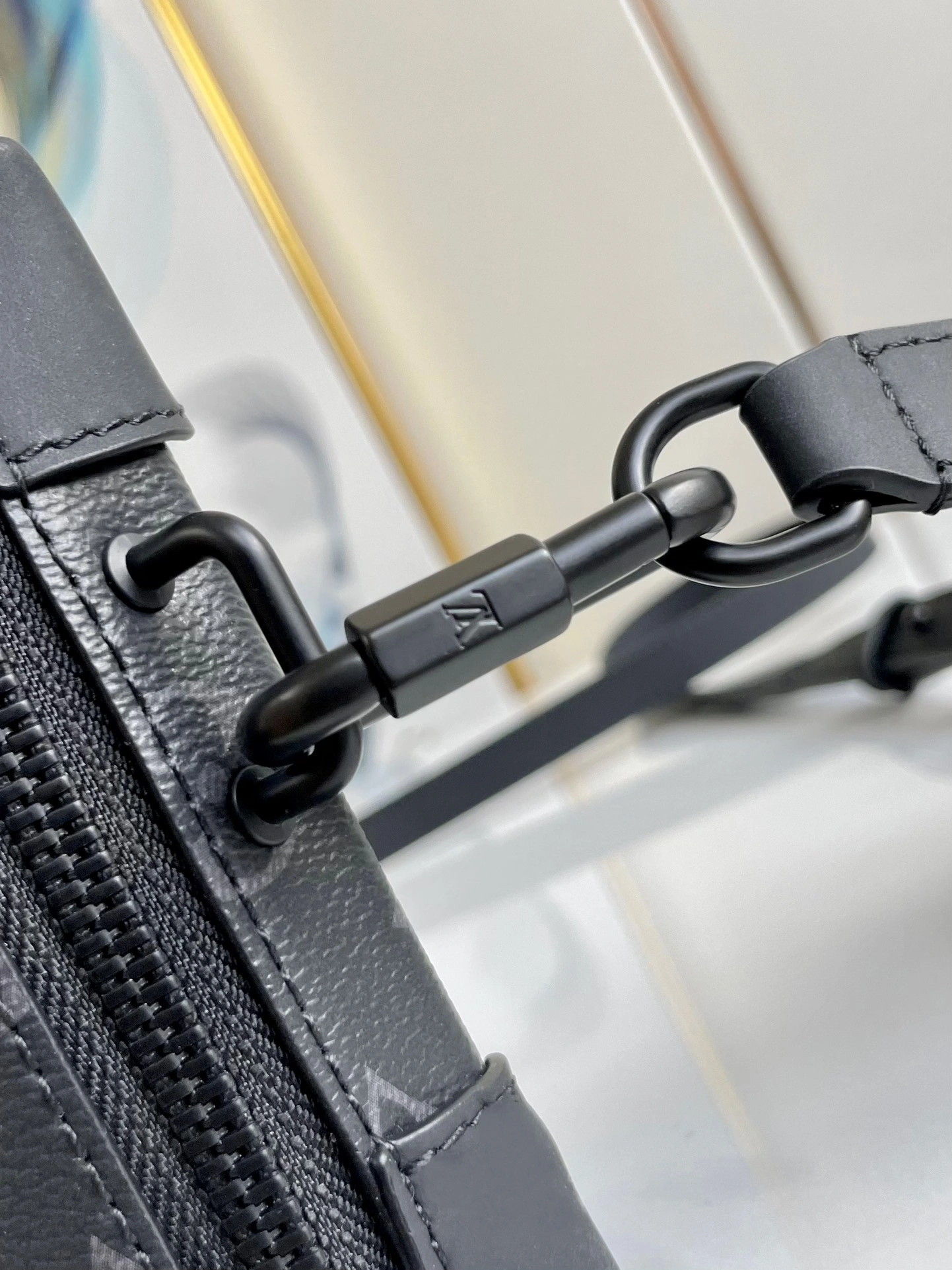 Compact L*ouis V*uitton Crossbody bag Top Quality HT 20231011-72 22.5×14×5CM 8324