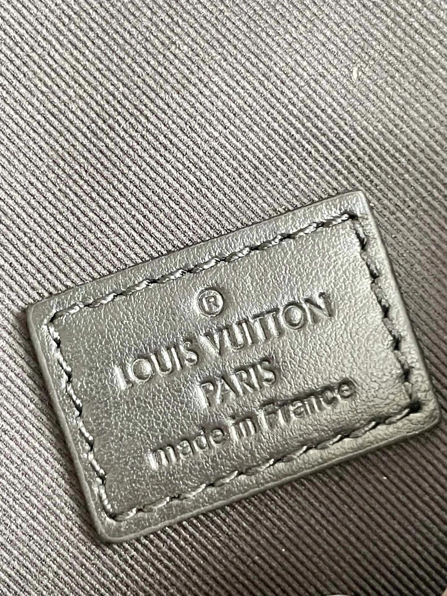 OnTrend L*ouis V*uitton Crossbody bag Top Quality HT 20231011-73 18×11×6.5CM 8323