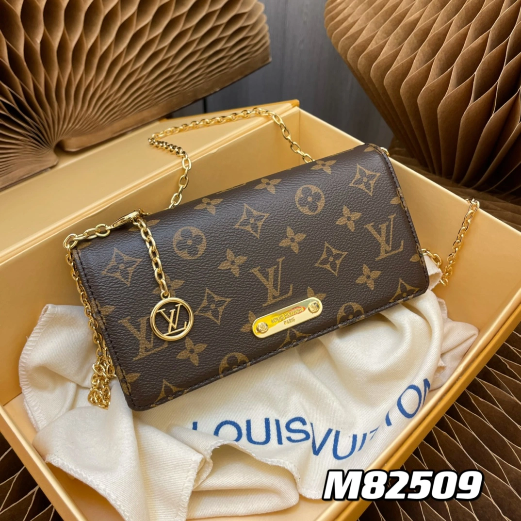 Soft L*ouis V*uitton Crossbody bag Top Quality HT 20231011-74 20.5× 10× 3.5 cm 8322