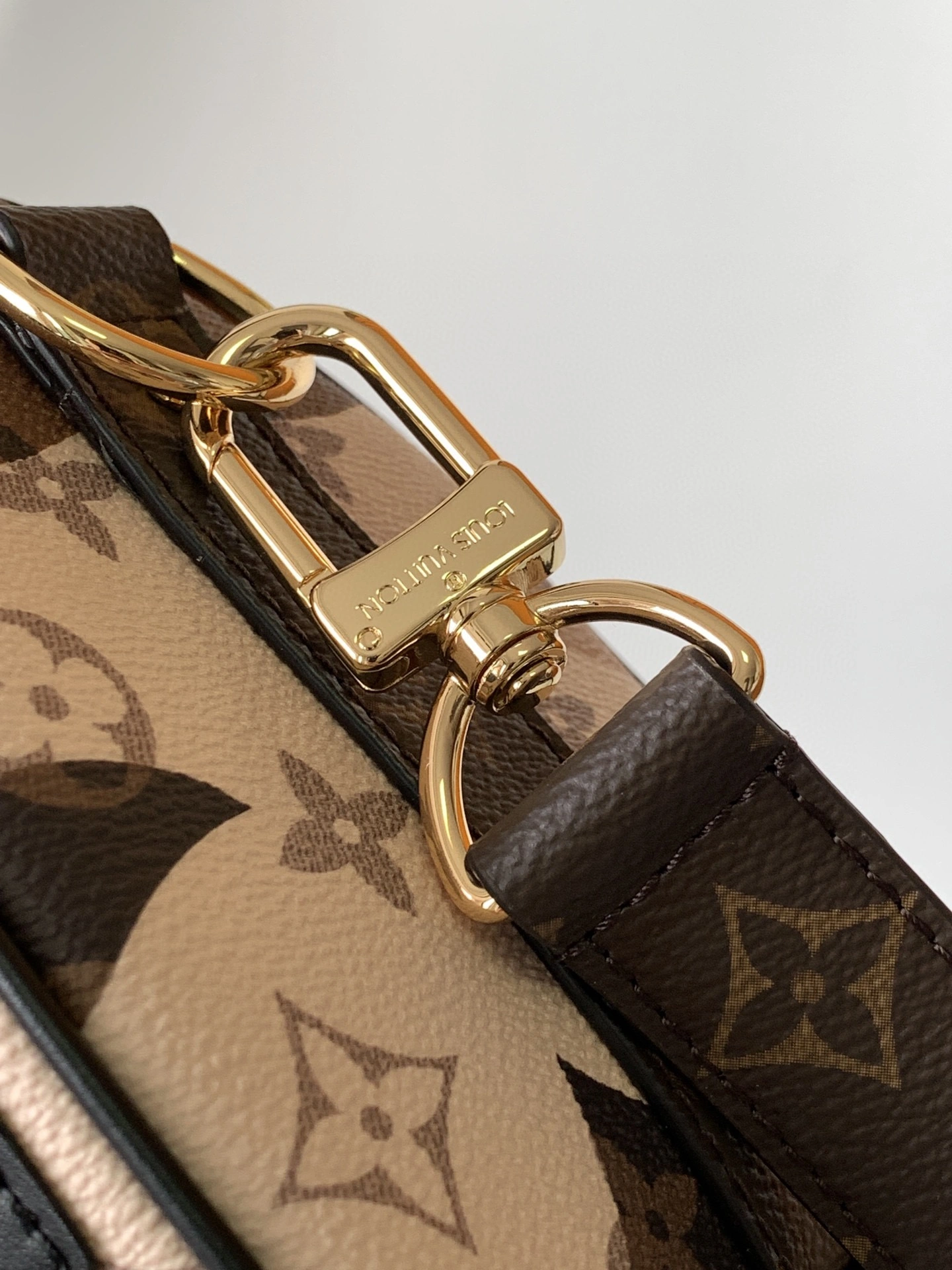 Cozy L*ouis V*uitton Crossbody bag Top Quality HT 20231011-76 25.0 x 15.0 x 11.0 CM 8321