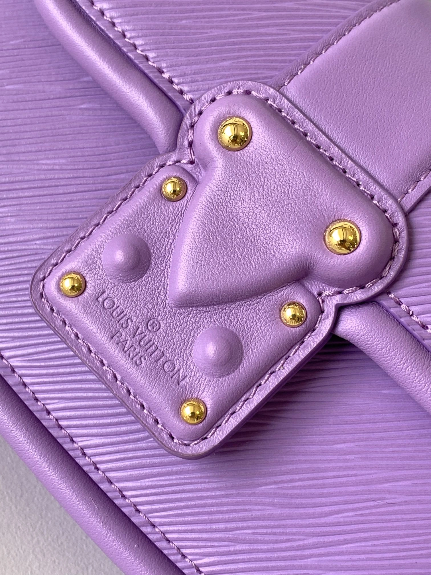 L*ouis V*uitton Crossbody bag Top Quality HT 20231011-79 21.0 x 15.0 x 8.0CM Refined 8318