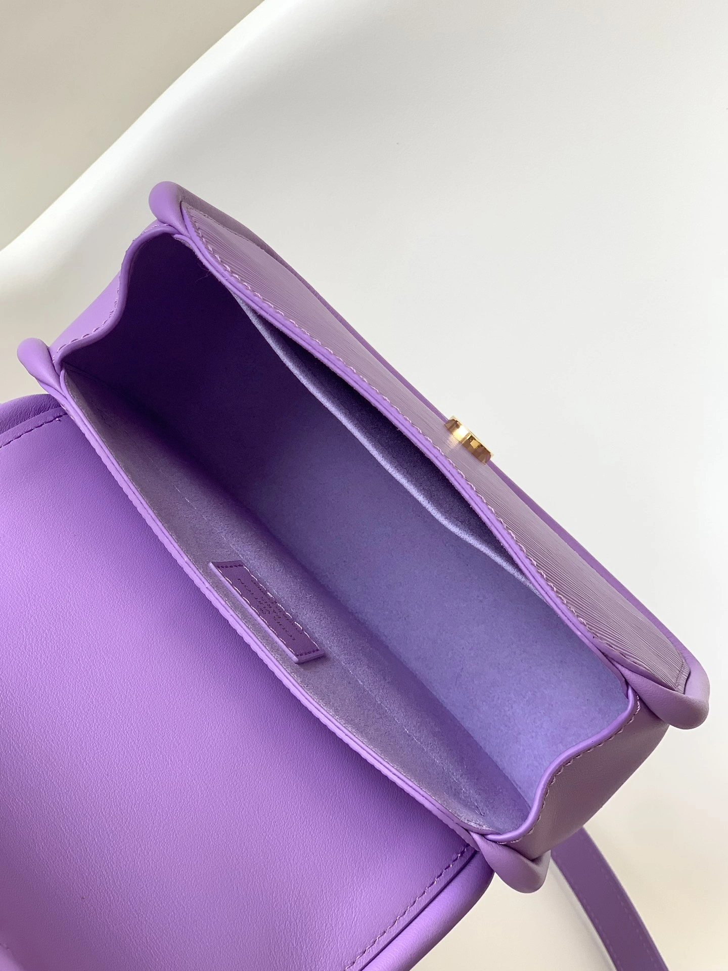 L*ouis V*uitton Crossbody bag Top Quality HT 20231011-79 21.0 x 15.0 x 8.0CM Refined 8318