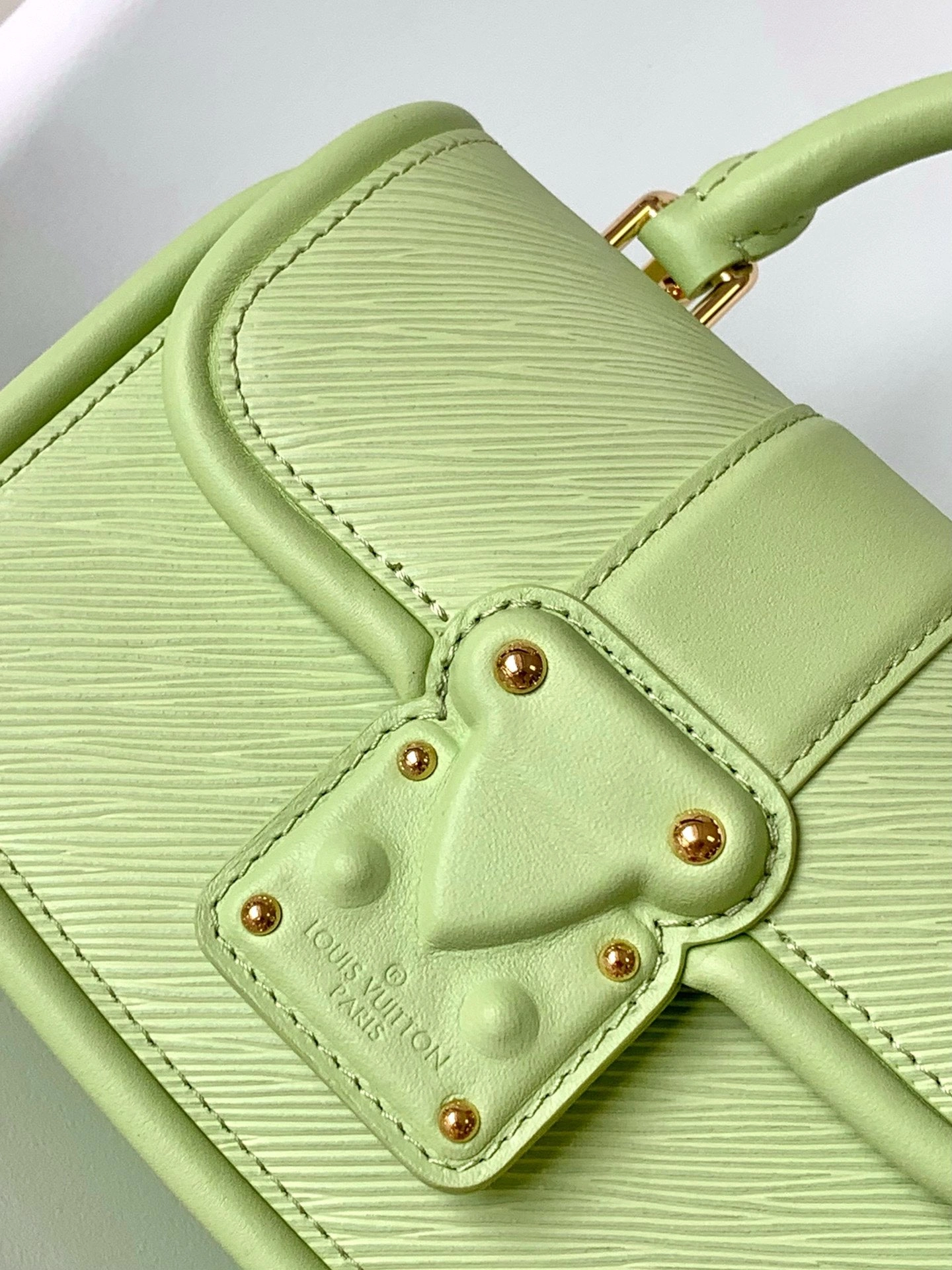 Compact L*ouis V*uitton Crossbody bag Top Quality HT 20231011-80 21.0 x 15.0 x 8.0CM 8317