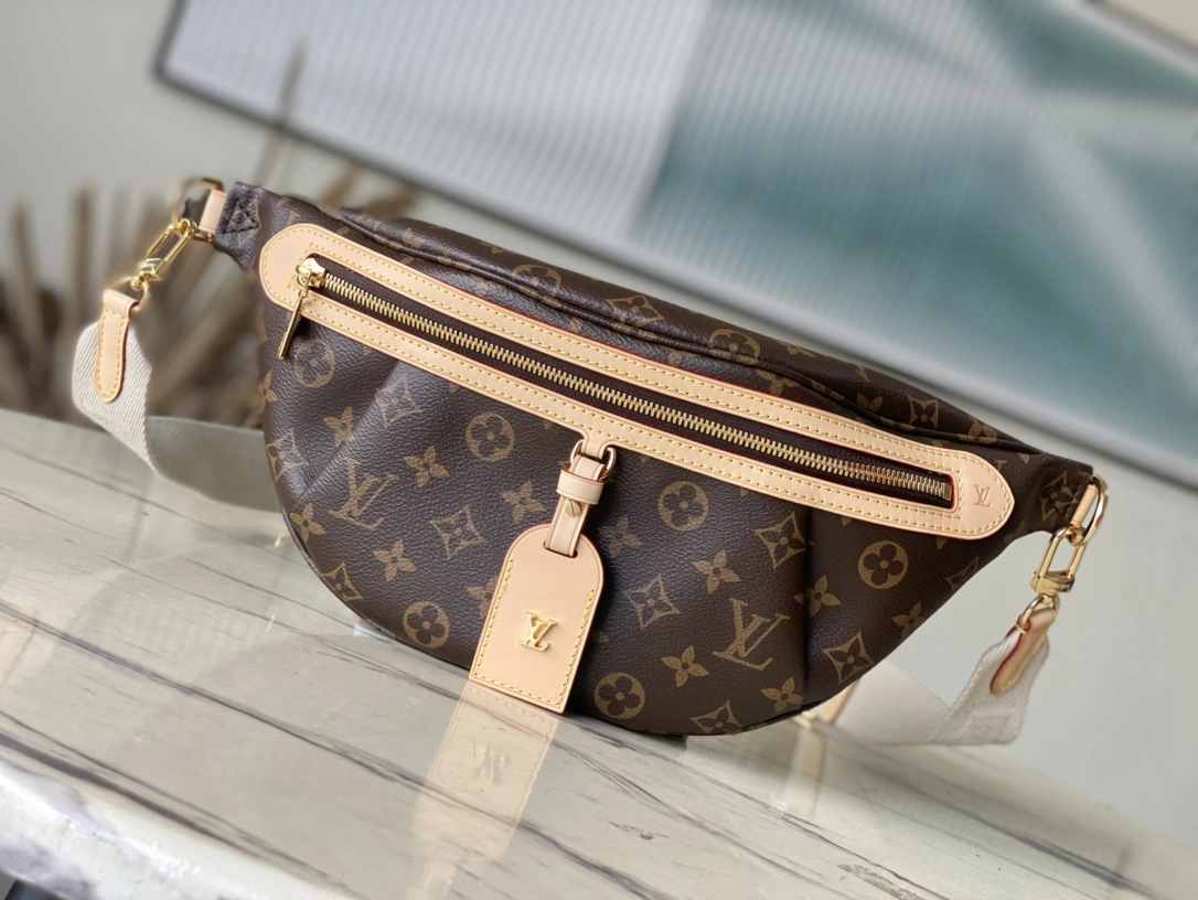 L*ouis V*uitton Crossbody bag Top Quality HT 20231011-93 38x16x8cm Bold 8304