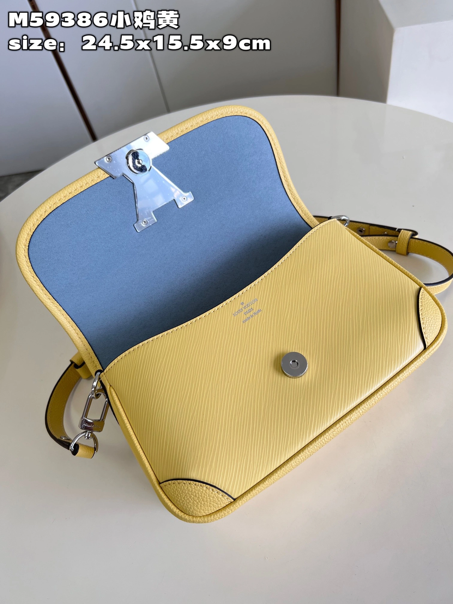 L*ouis V*uitton Crossbody bag Top Quality HT 20231013-77 24.5x15.5x9cm Timeless 8270