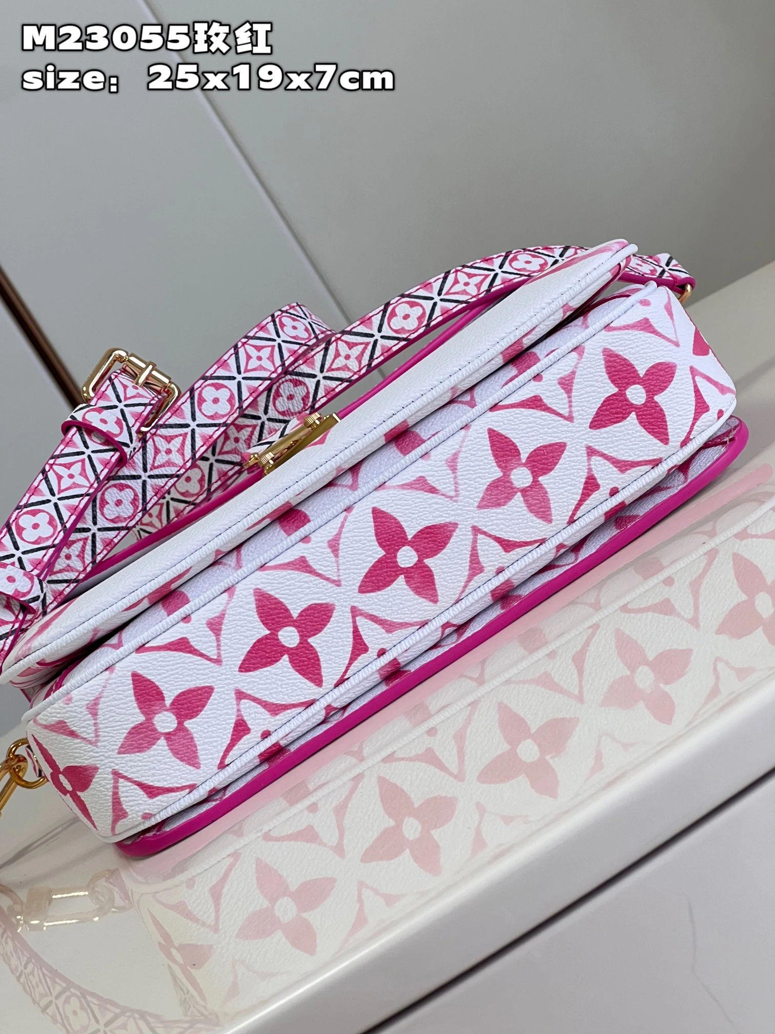 L*ouis V*uitton Crossbody bag Top Quality HT 20231013-81 25x19x7cm Bold 8257