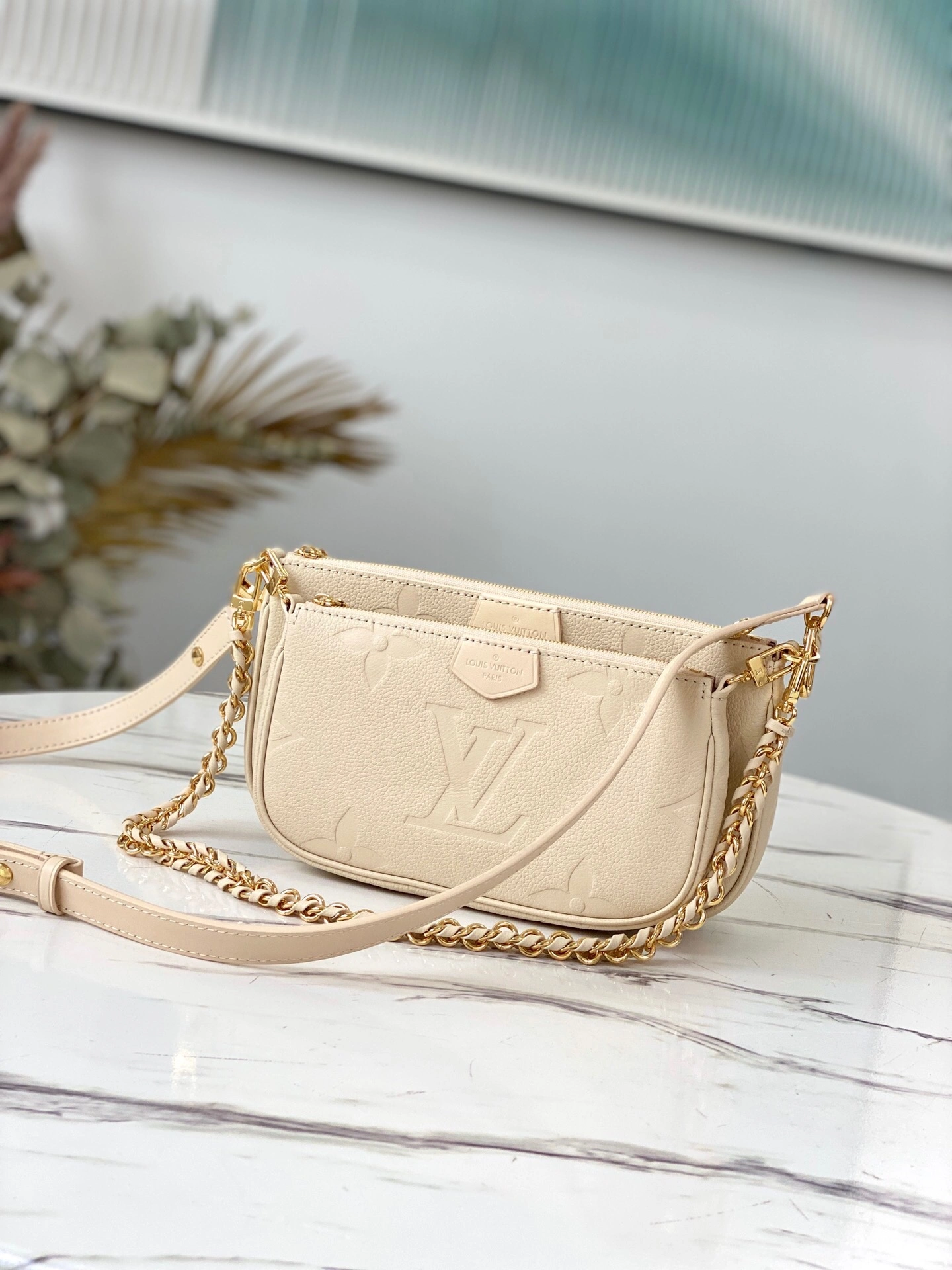 L*ouis V*uitton Crossbody bag Top Quality HT 20231013-82 23.5×13×4.5cm EasyCare 8265