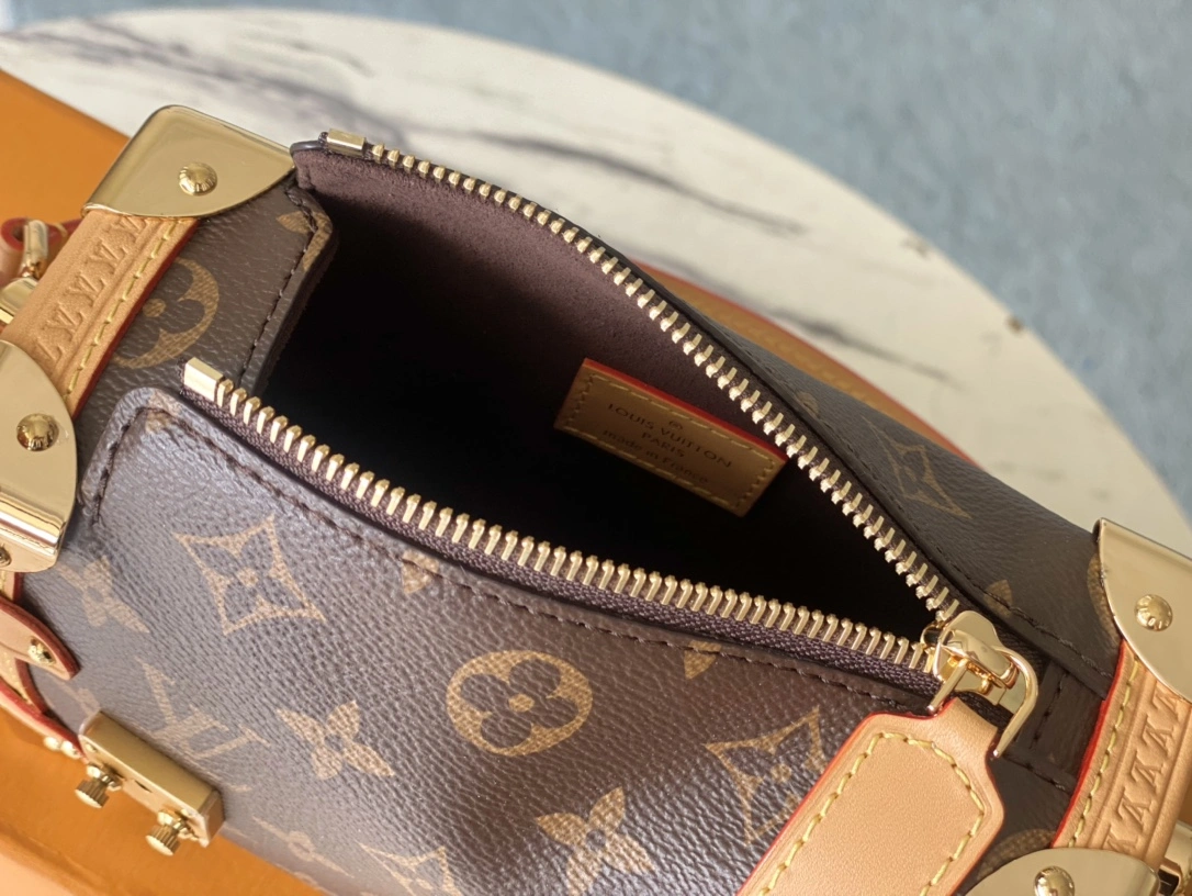 L*ouis V*uitton Crossbody bag Top Quality HT 20231016-17 18×12.5× Effortless 8231