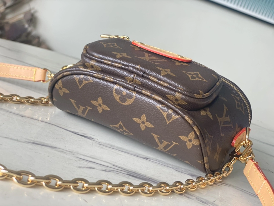 Colorful L*ouis V*uitton Crossbody bag Top Quality HT 20231016-35 17 x 12 x 9.5 cm 8214