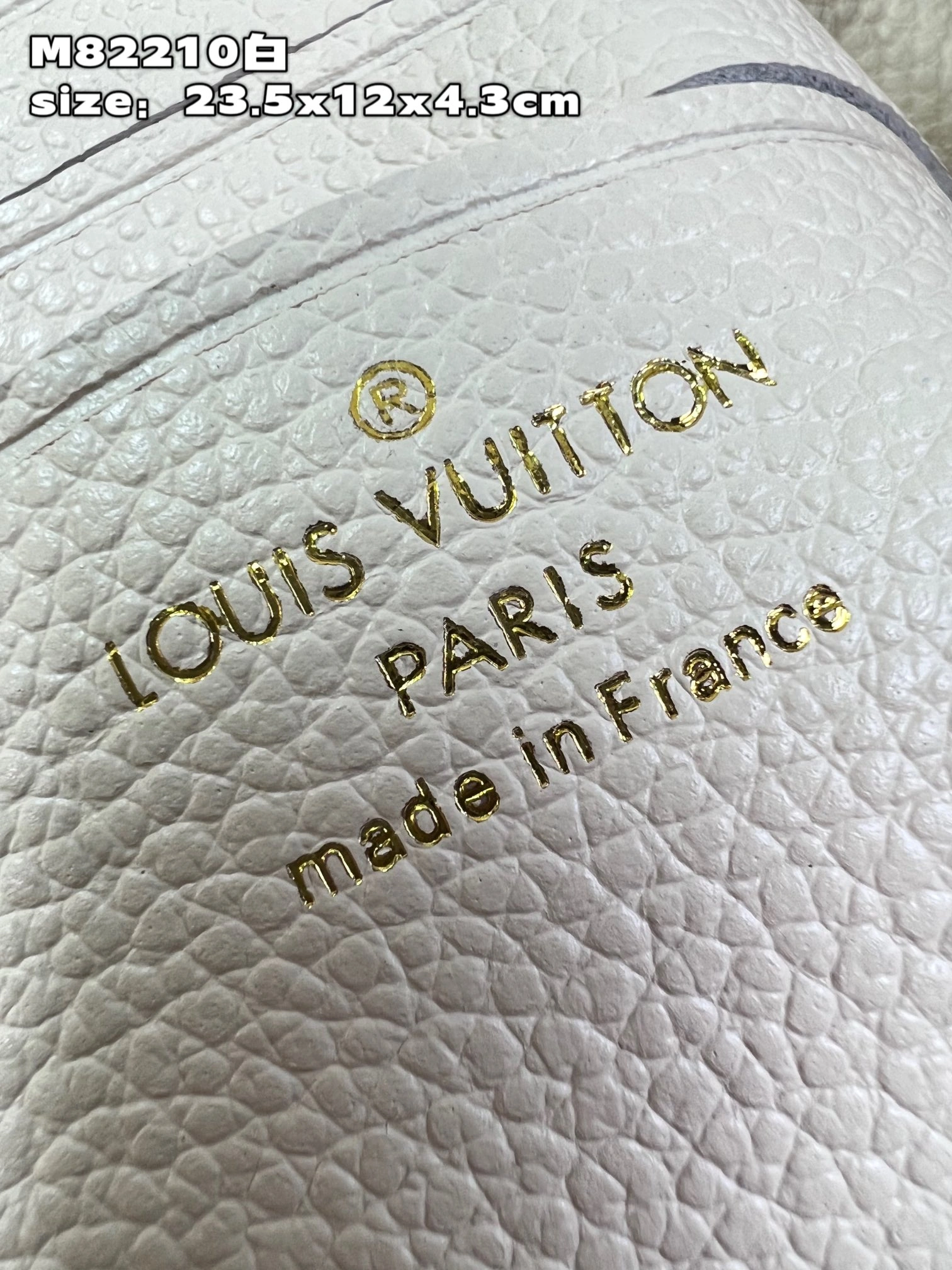 L*ouis V*uitton Crossbody bag Top Quality HT 20231016-9 23.5 x 12 x 4.3 CM SmoothTexture 8238