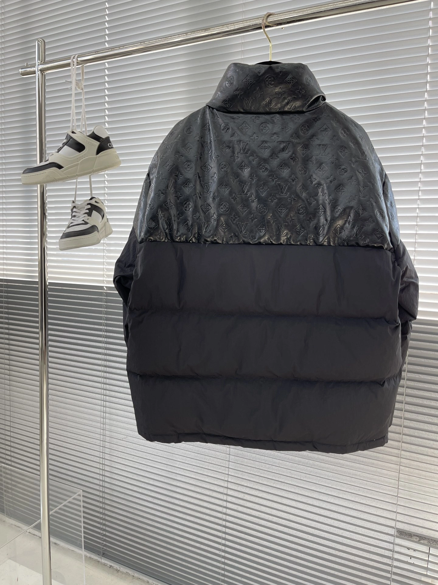 SoftTouch L*ouis V*uitton Down Coat Top Quality D17 20231107- 12911