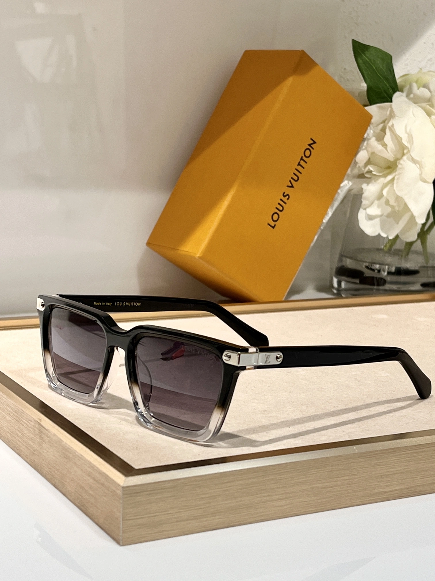 L*ouis V*uitton Glasses Top XX 20240325- Vibrant 16826