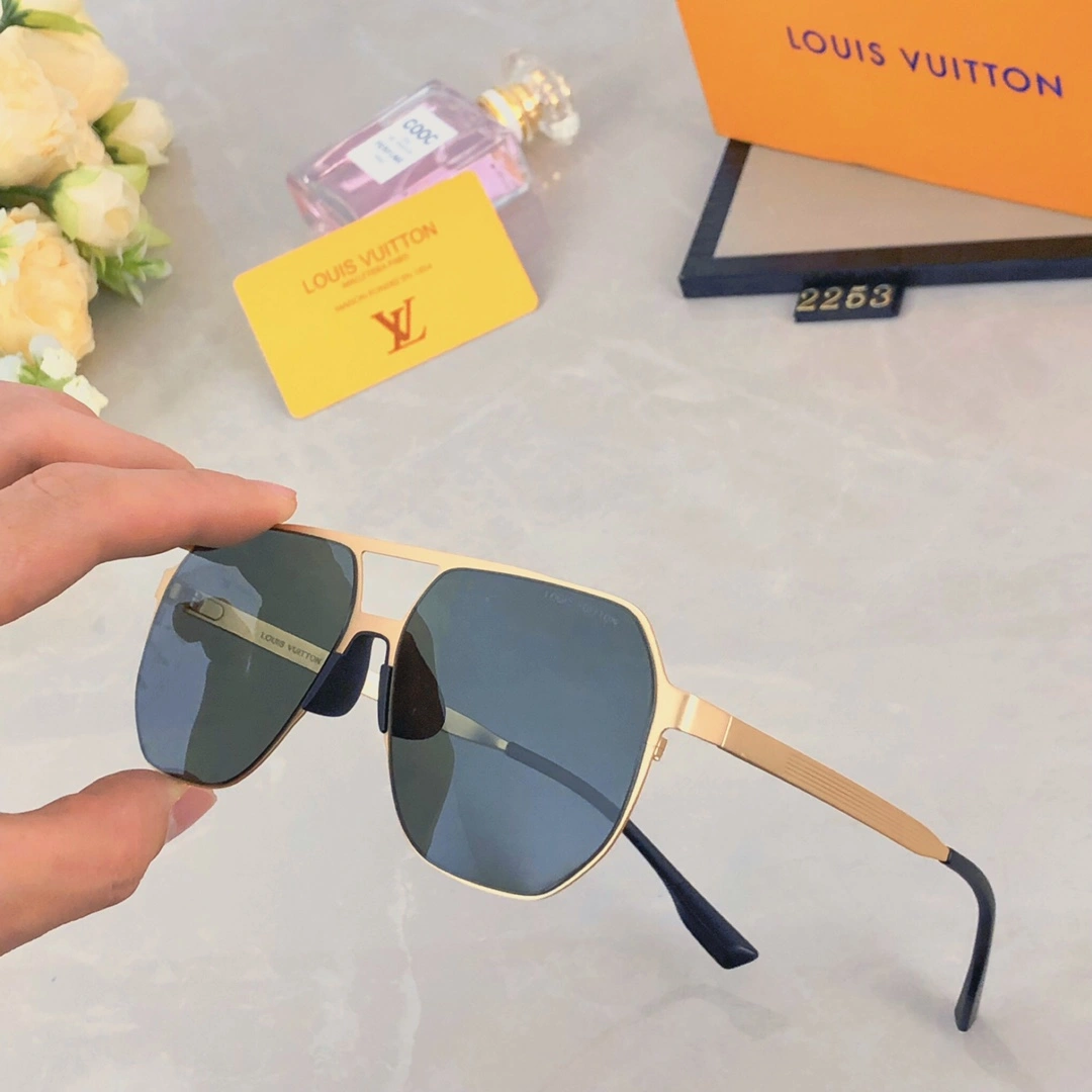 MoistureWicking L*ouis V*uitton Glasses Top XX 20240405- 16804
