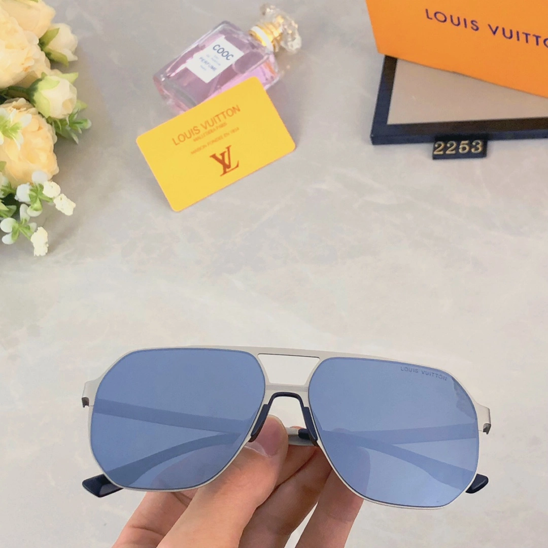 MoistureWicking L*ouis V*uitton Glasses Top XX 20240405- 16804
