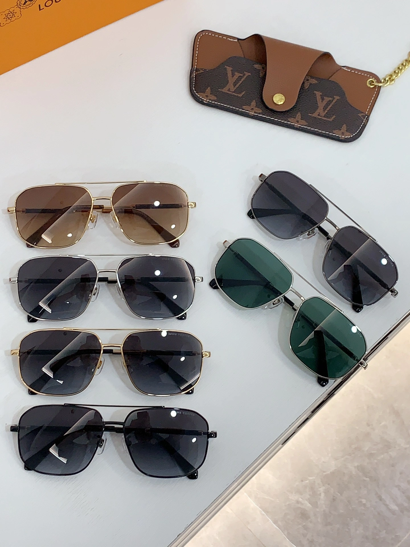 ModernLook L*ouis V*uitton Glasses Top XX 20240513- 16769