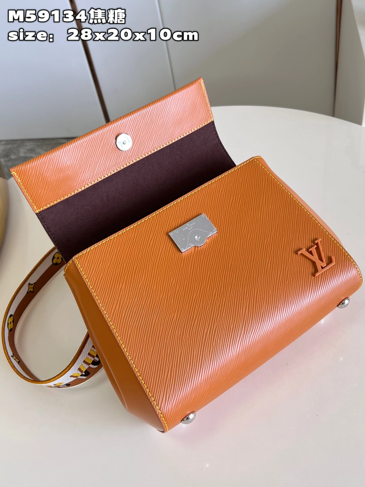 Youthful L*ouis V*uitton Handbag Top Quality HT 20231013-64 28 x 20 x 10 CM 8283