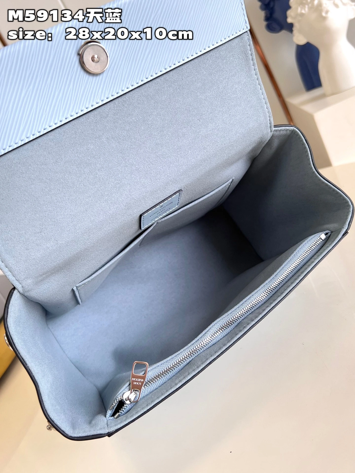 Lightweight L*ouis V*uitton Handbag Top Quality HT 20231013-65 28 x 20 x 10 CM 8282