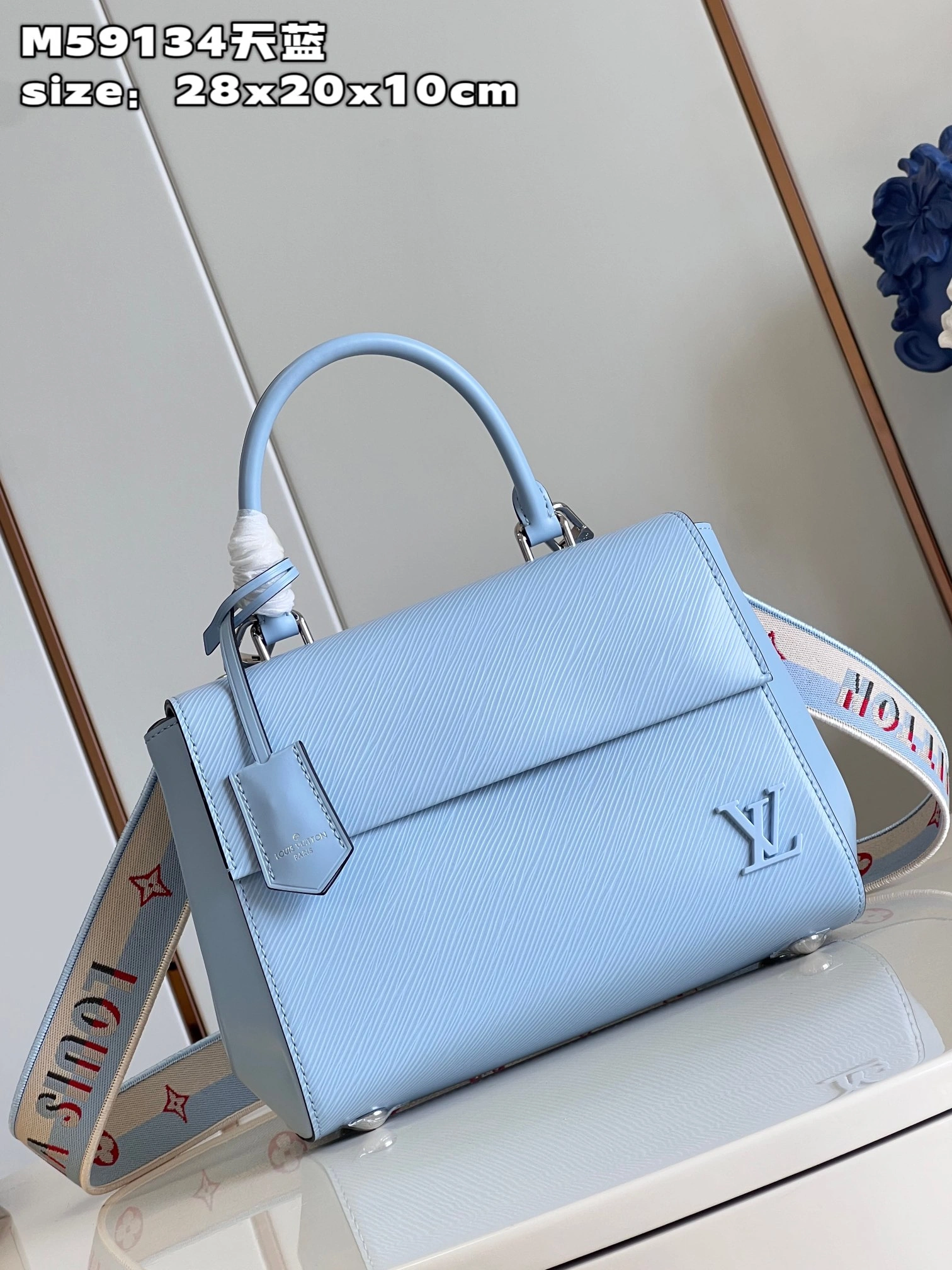 Lightweight L*ouis V*uitton Handbag Top Quality HT 20231013-65 28 x 20 x 10 CM 8282