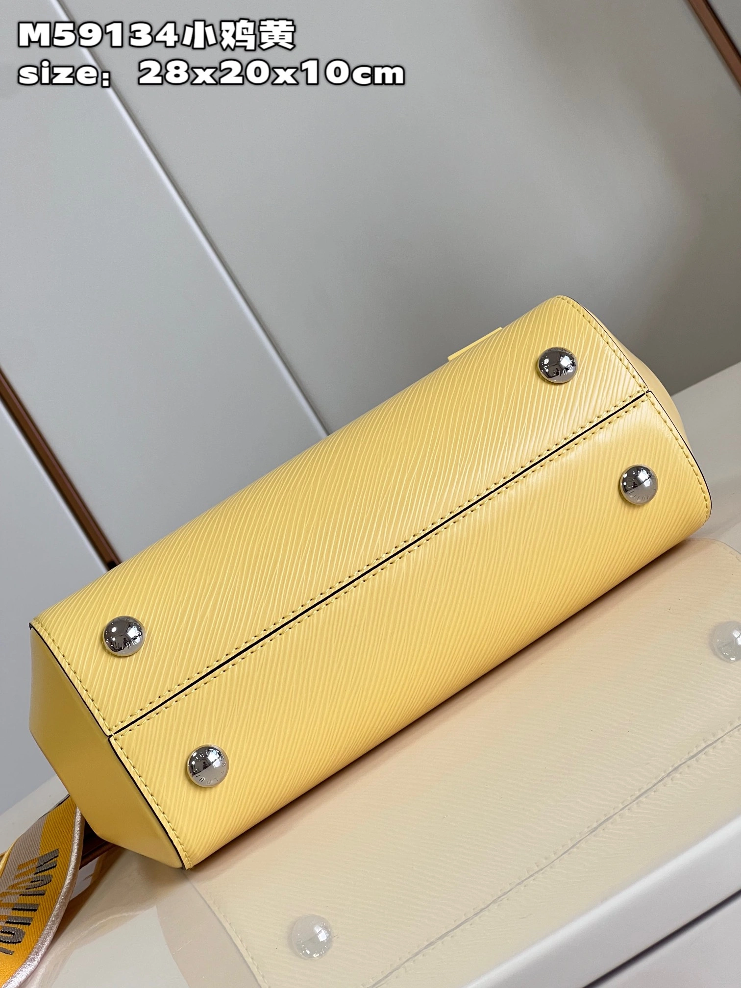 L*ouis V*uitton Handbag Top Quality HT 20231013-68 28 x 20 x 10 CM Vibrant 8278