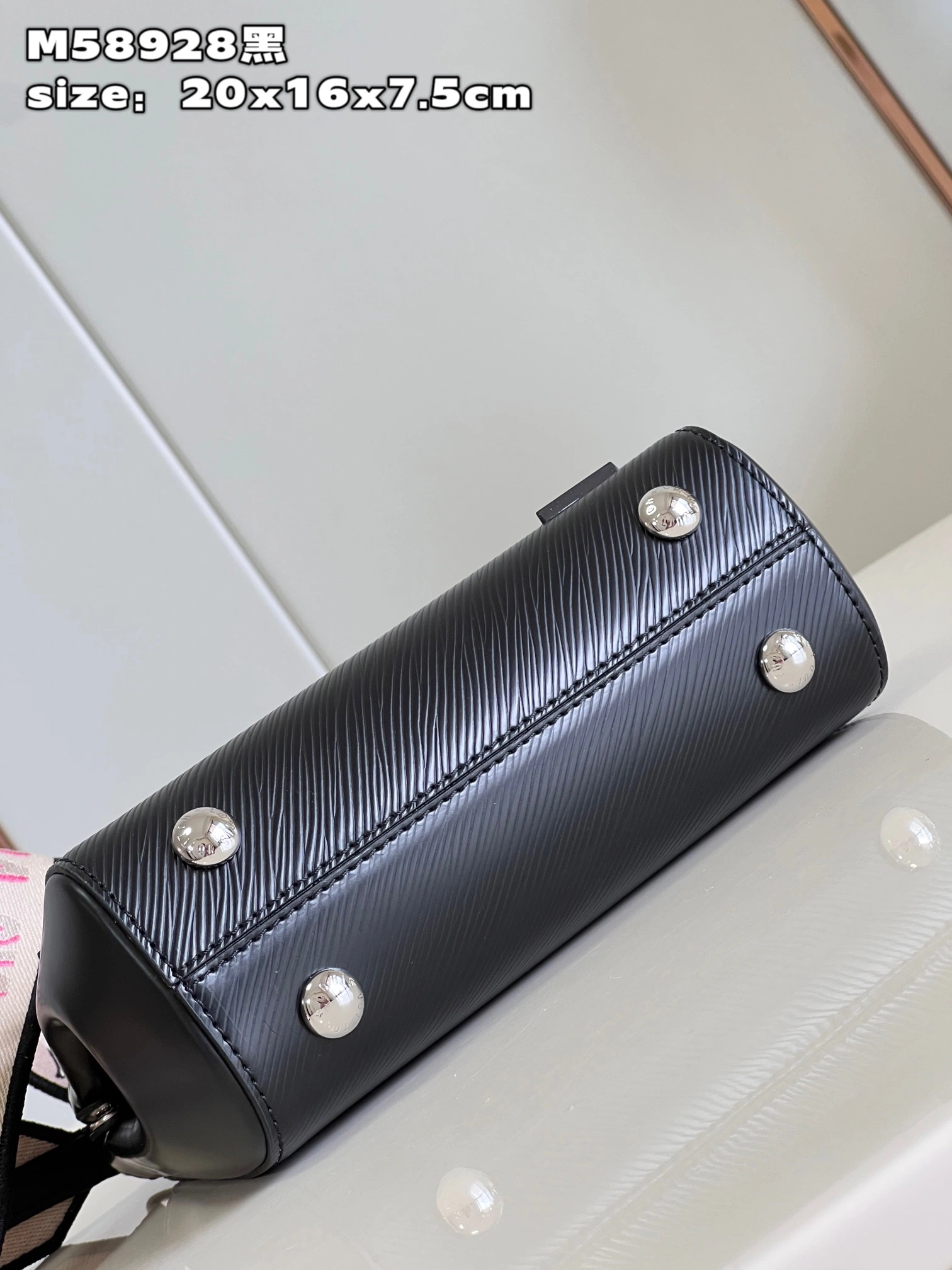 SportInspired L*ouis V*uitton Handbag Top Quality HT 20231013-69 20 x 16 x 7.5 CM 8279