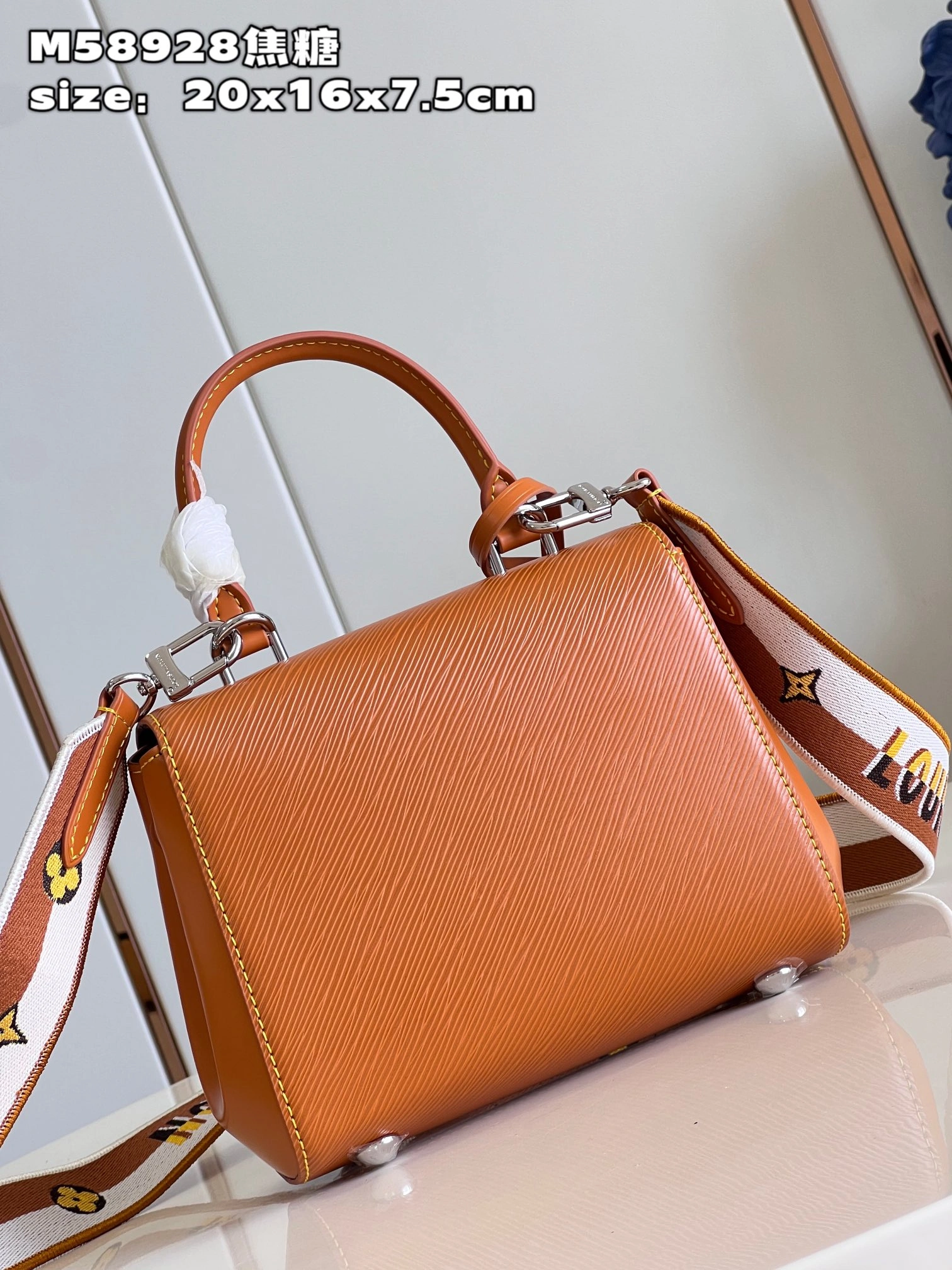L*ouis V*uitton Handbag Top Quality HT 20231013-71 20 x 16 x 7.5 CM SunProtective 8275