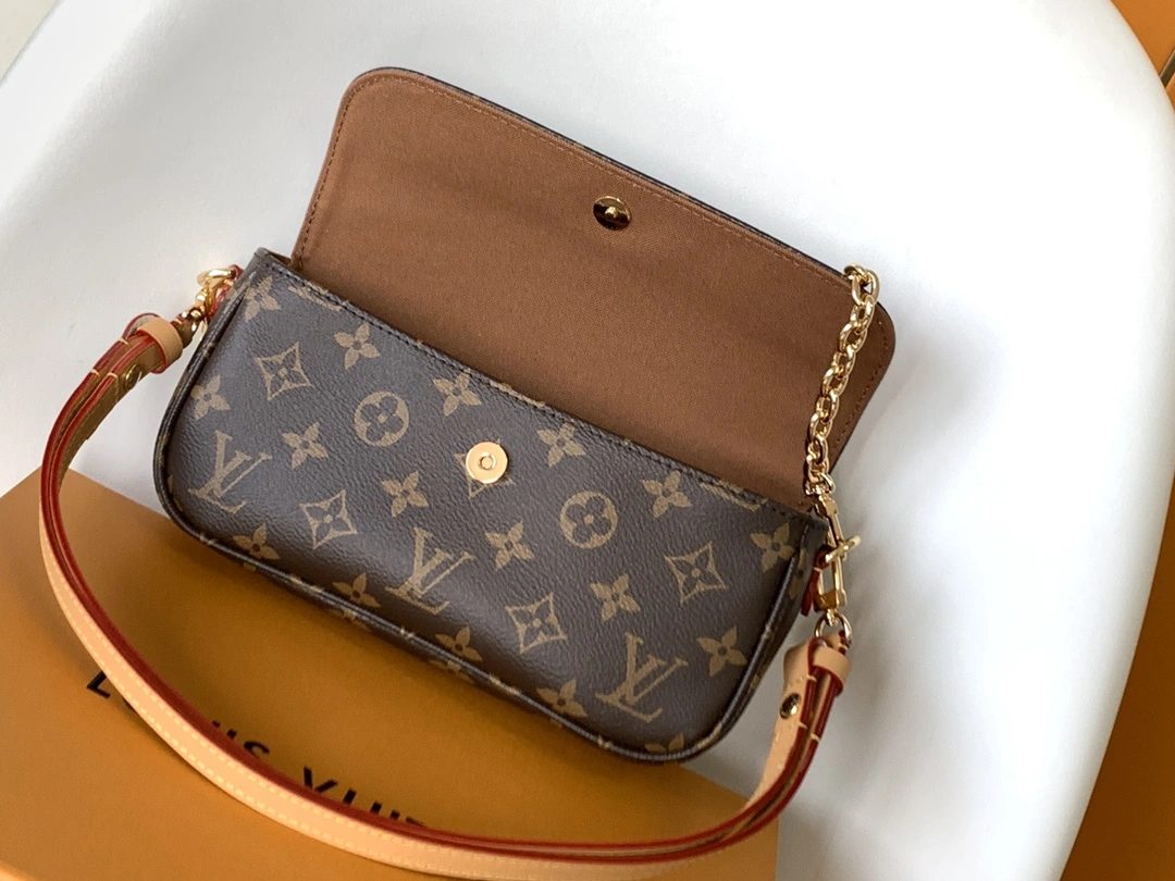 L*ouis V*uitton Handbag Top Quality HT 20231016-15 23.5 x 12 x 4.3 CM GoAnywhere 8232