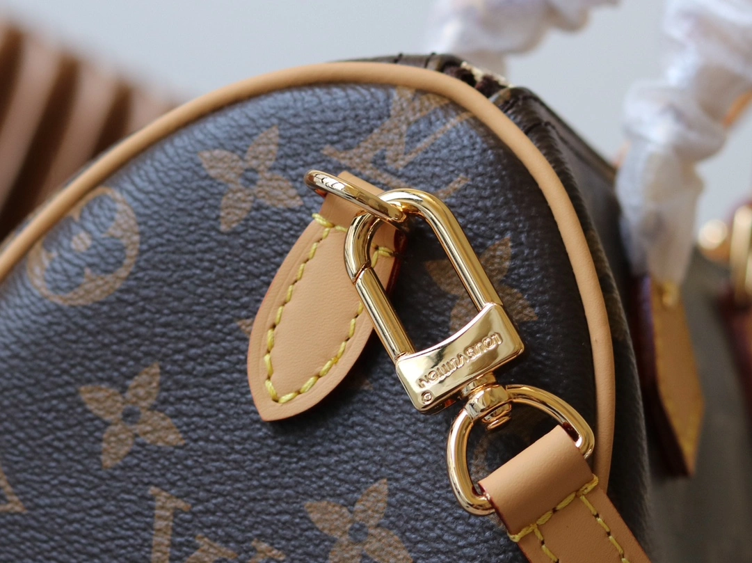 Affordable L*ouis V*uitton Handbag Top Quality HT 20231016-26 20.5 x 13.5 x 12 cm 8221