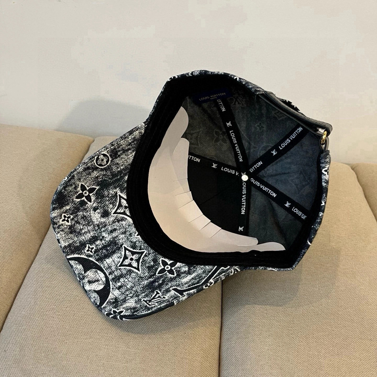 L*ouis V*uitton Hats Top XX20250408- EasyCare 17506