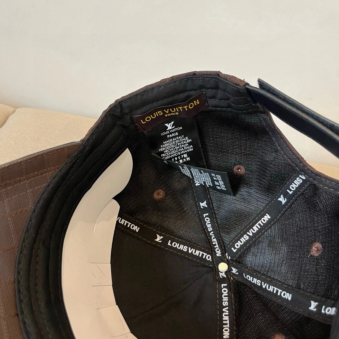UrbanChic L*ouis V*uitton Hats Top XX20250408- 17496