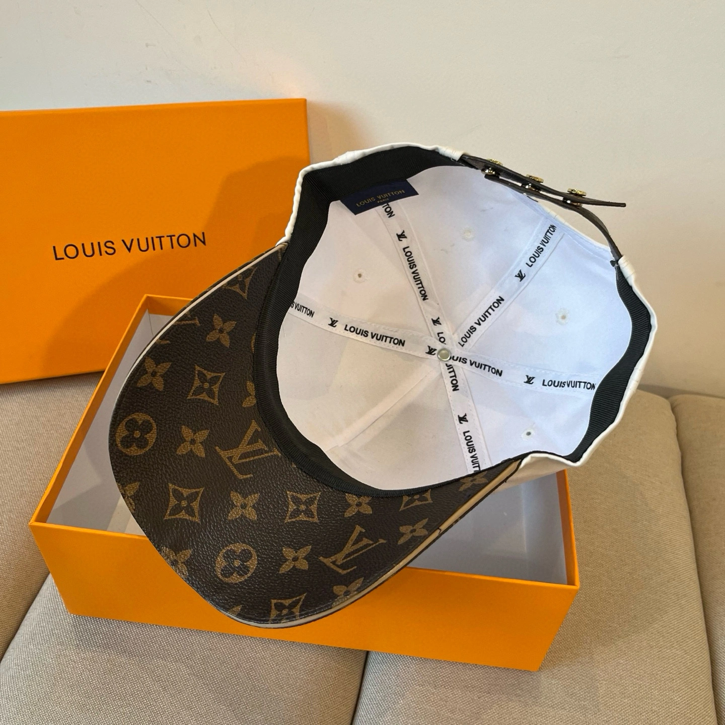 Sophisticated L*ouis V*uitton Hats Top XX20250411- 17395