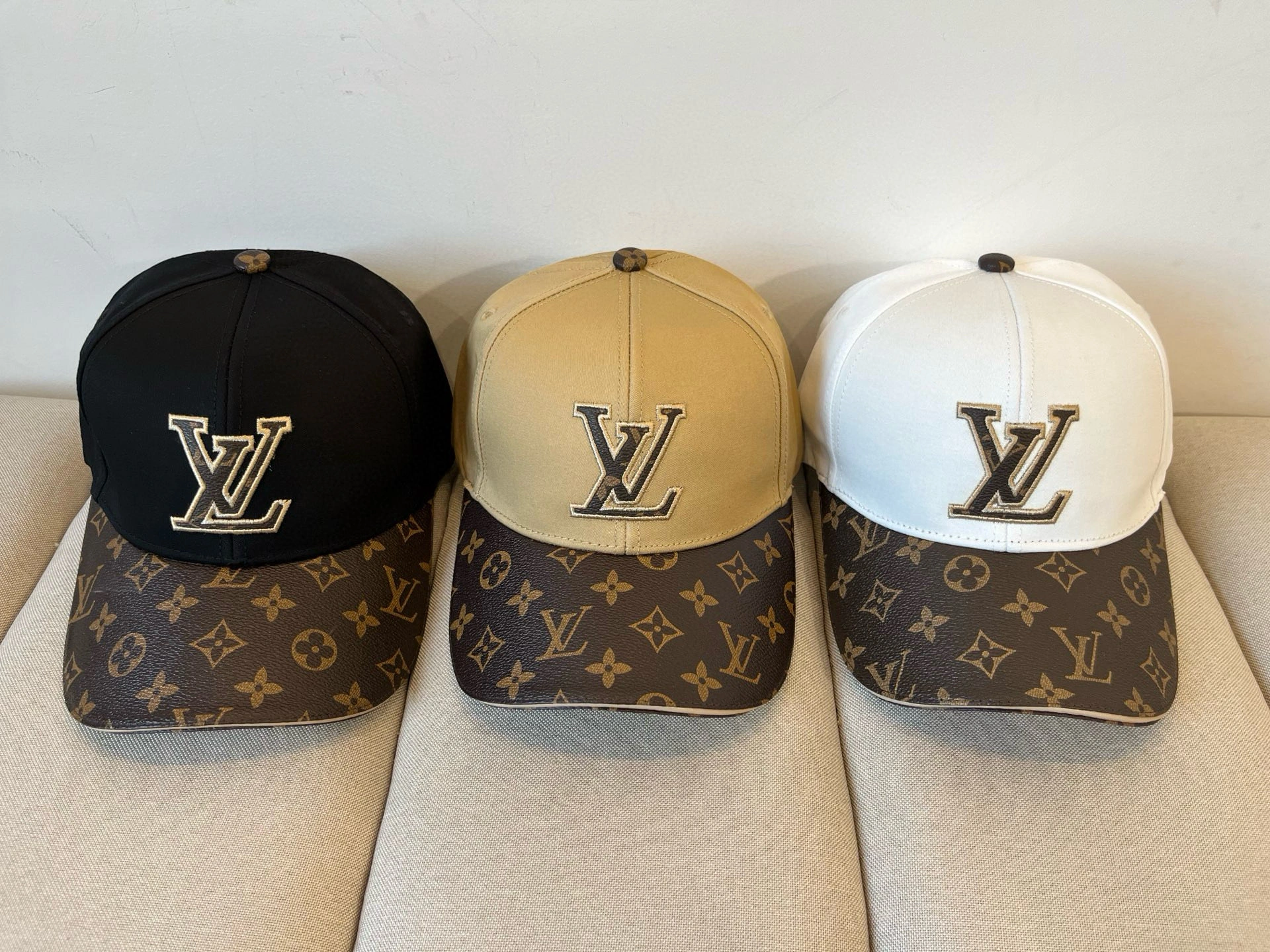 Sophisticated L*ouis V*uitton Hats Top XX20250411- 17395