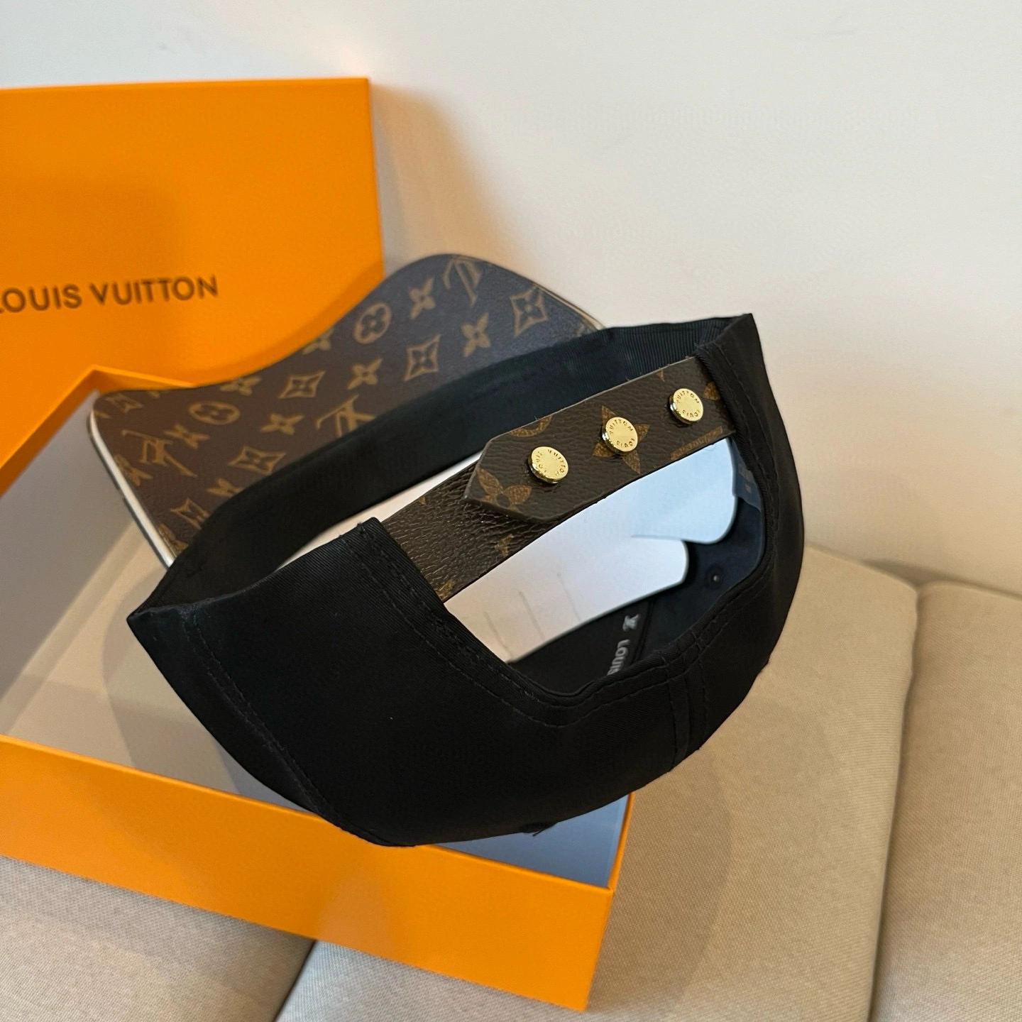 Sophisticated L*ouis V*uitton Hats Top XX20250411- 17395