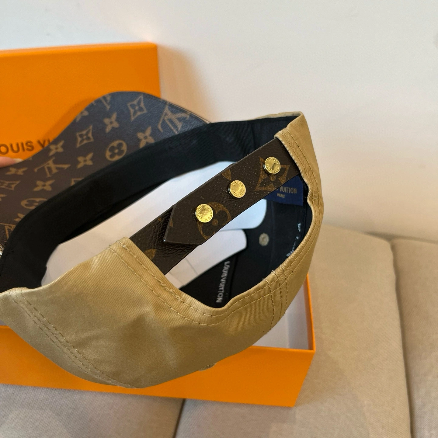 Sophisticated L*ouis V*uitton Hats Top XX20250411- 17395