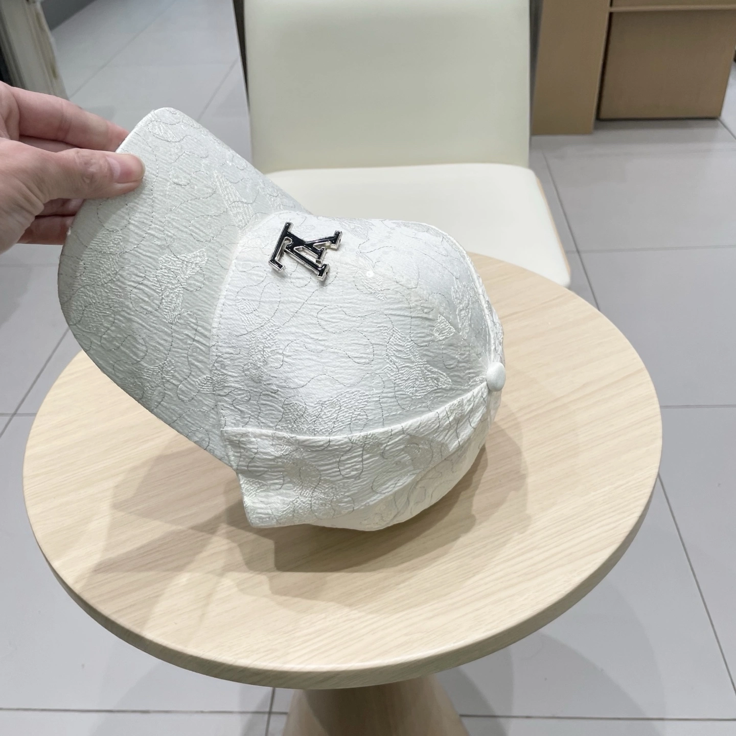 L*ouis V*uitton Hats Top XX250413- Durable 17270