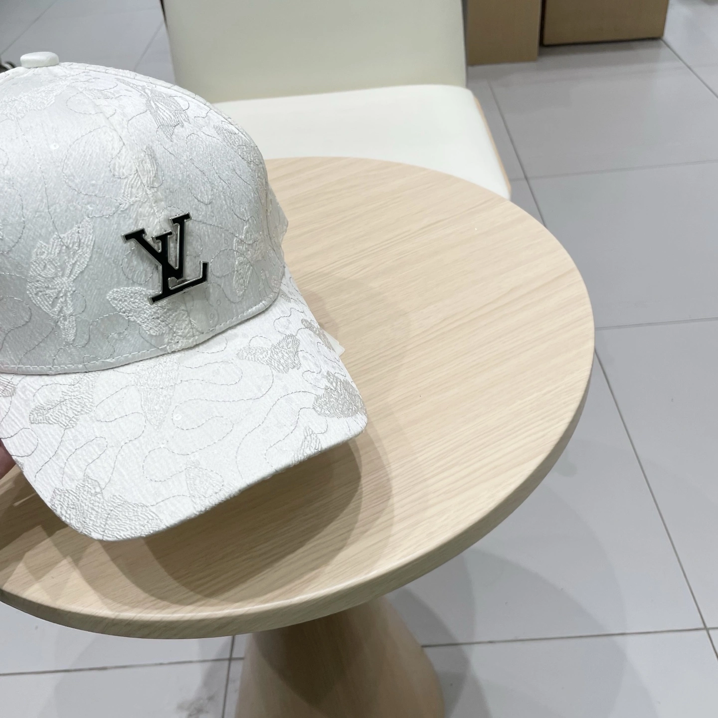L*ouis V*uitton Hats Top XX250413- Durable 17270