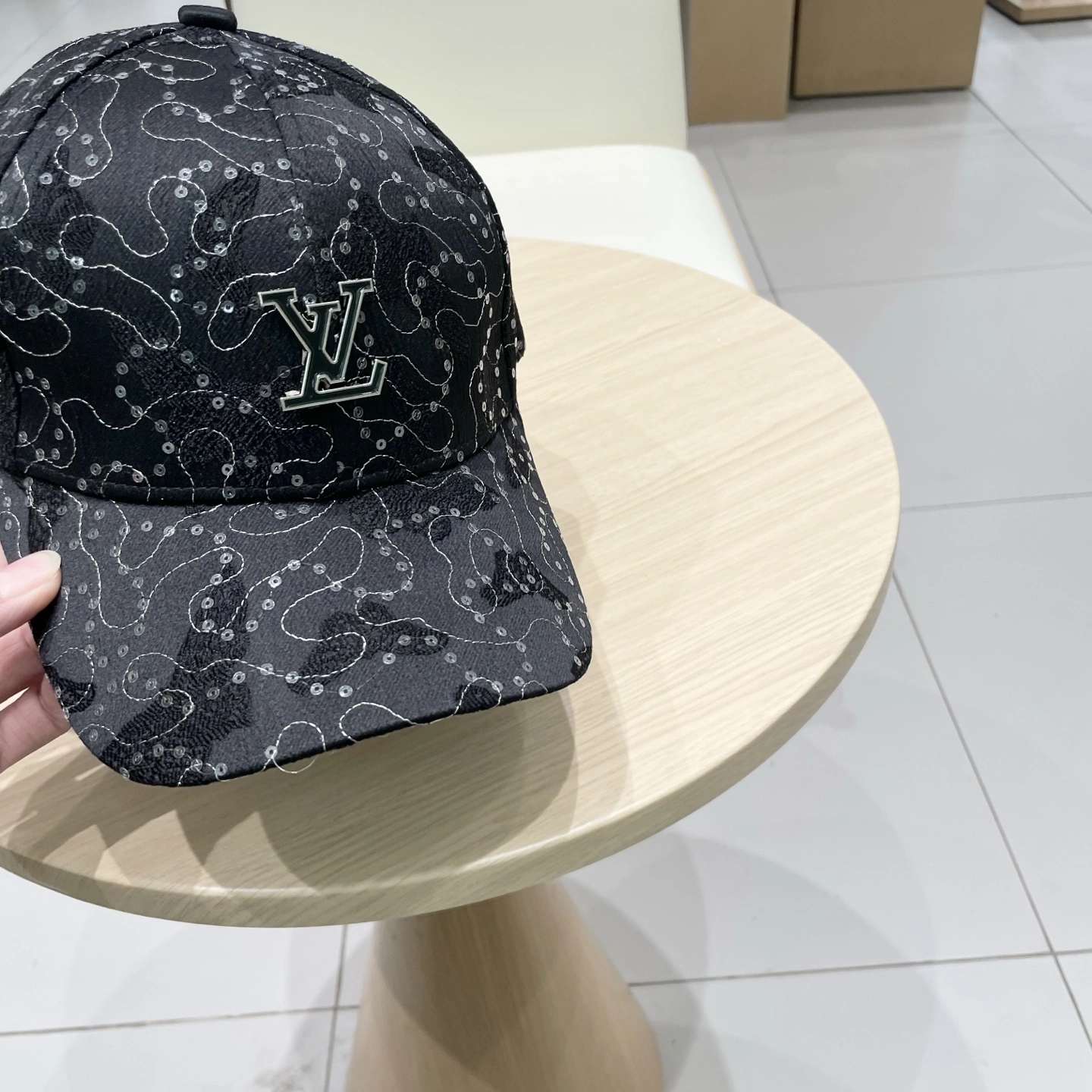 L*ouis V*uitton Hats Top XX250413- Durable 17270