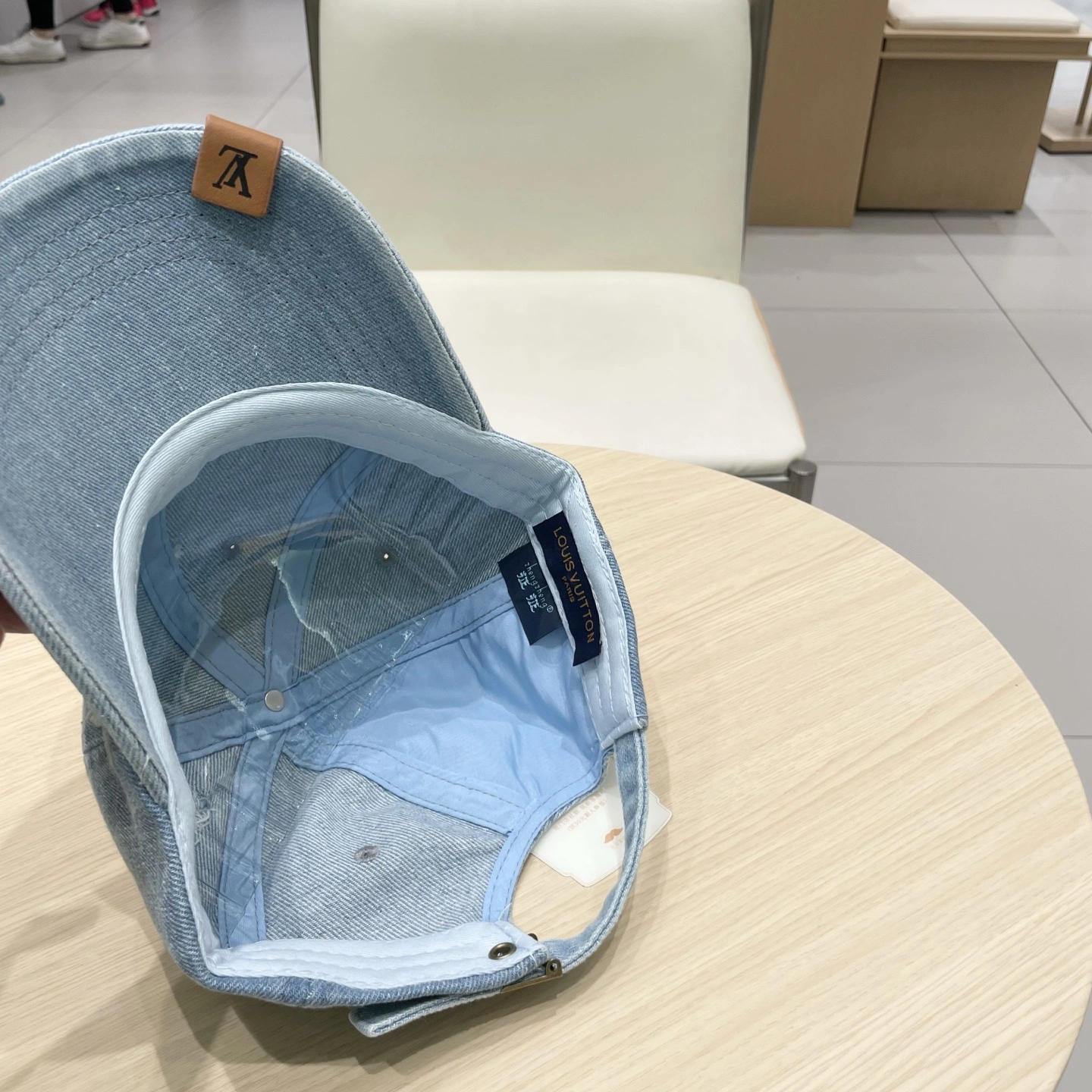 L*ouis V*uitton Hats Top XX250413- Modern 17266