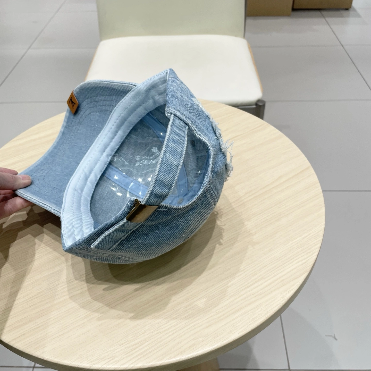 L*ouis V*uitton Hats Top XX250413- Modern 17266