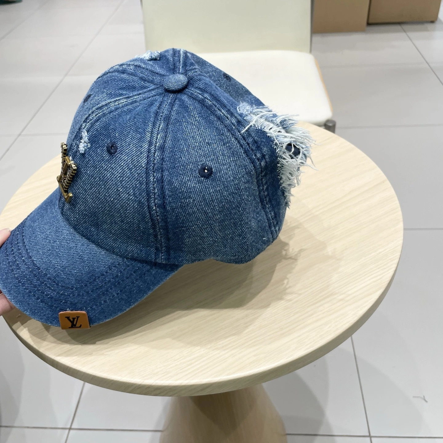 L*ouis V*uitton Hats Top XX250413- Modern 17266