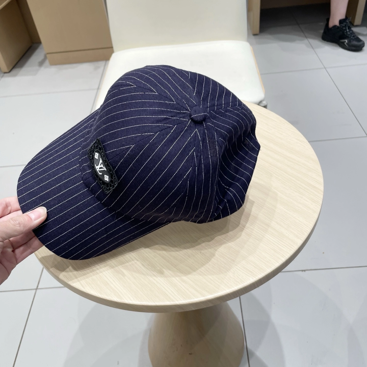 L*ouis V*uitton Hats Top XX250413- Minimalist 17265