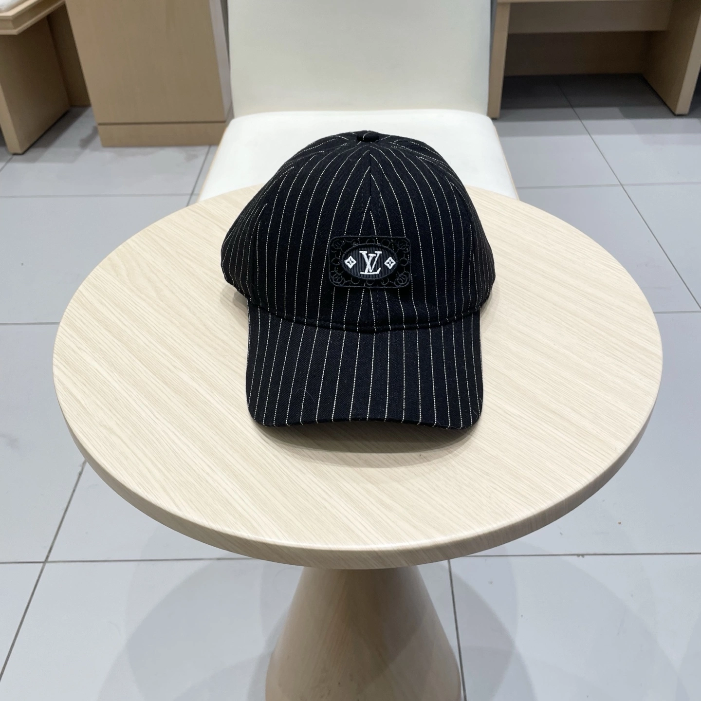 L*ouis V*uitton Hats Top XX250413- Minimalist 17265
