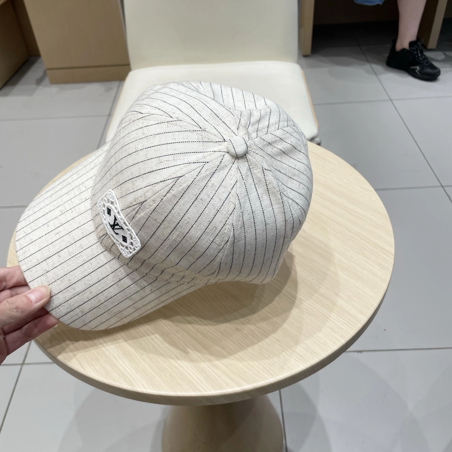 L*ouis V*uitton Hats Top XX250413- Minimalist 17265